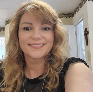 Meet your Posher, Leah